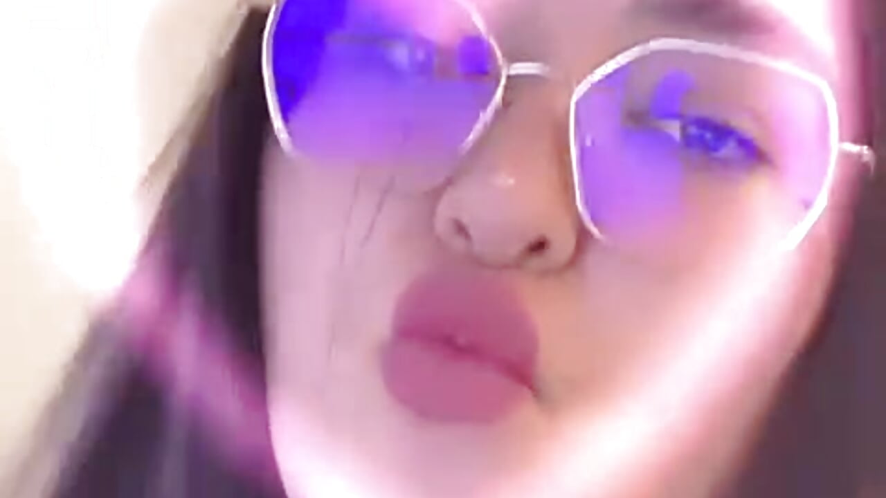 Hey baby!! Kiss - video by Adia_ cam model