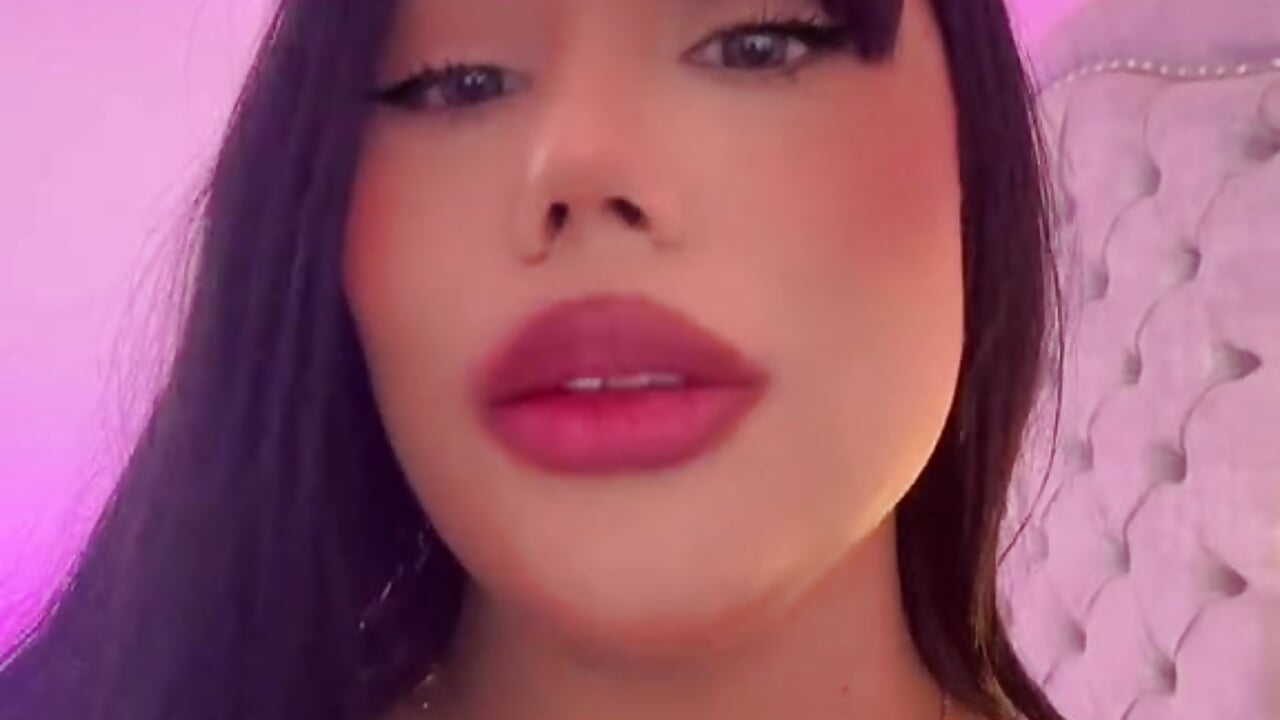 Body wet - AshleyFerrer 캠 모델의 동영상