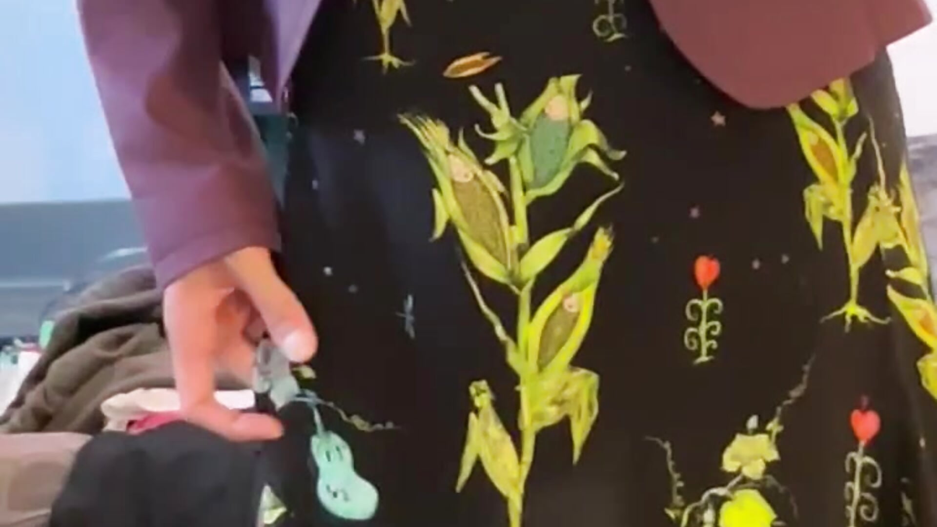 My cute corn skirt! 🌽 - happyhyogan 캠 모델의 동영상