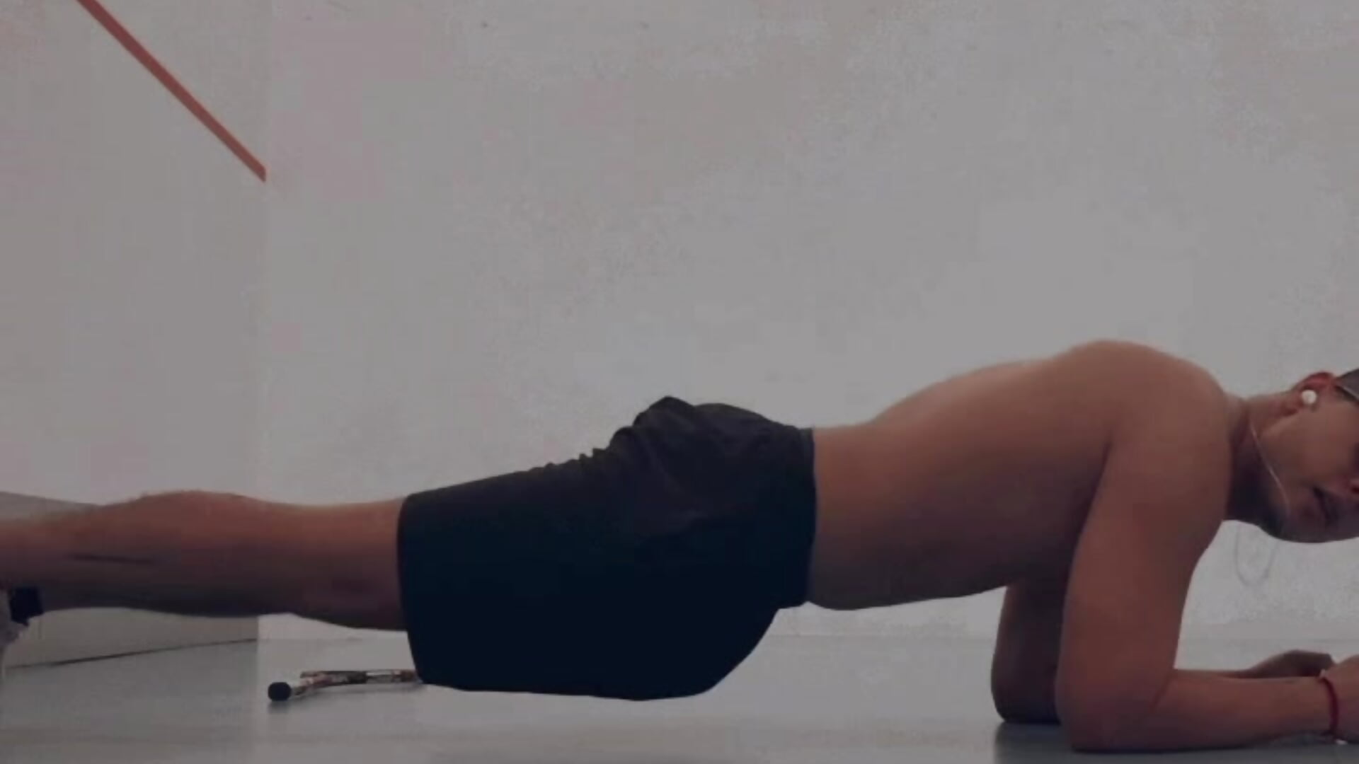 Que deporte practican? - video by Malandralle cam model