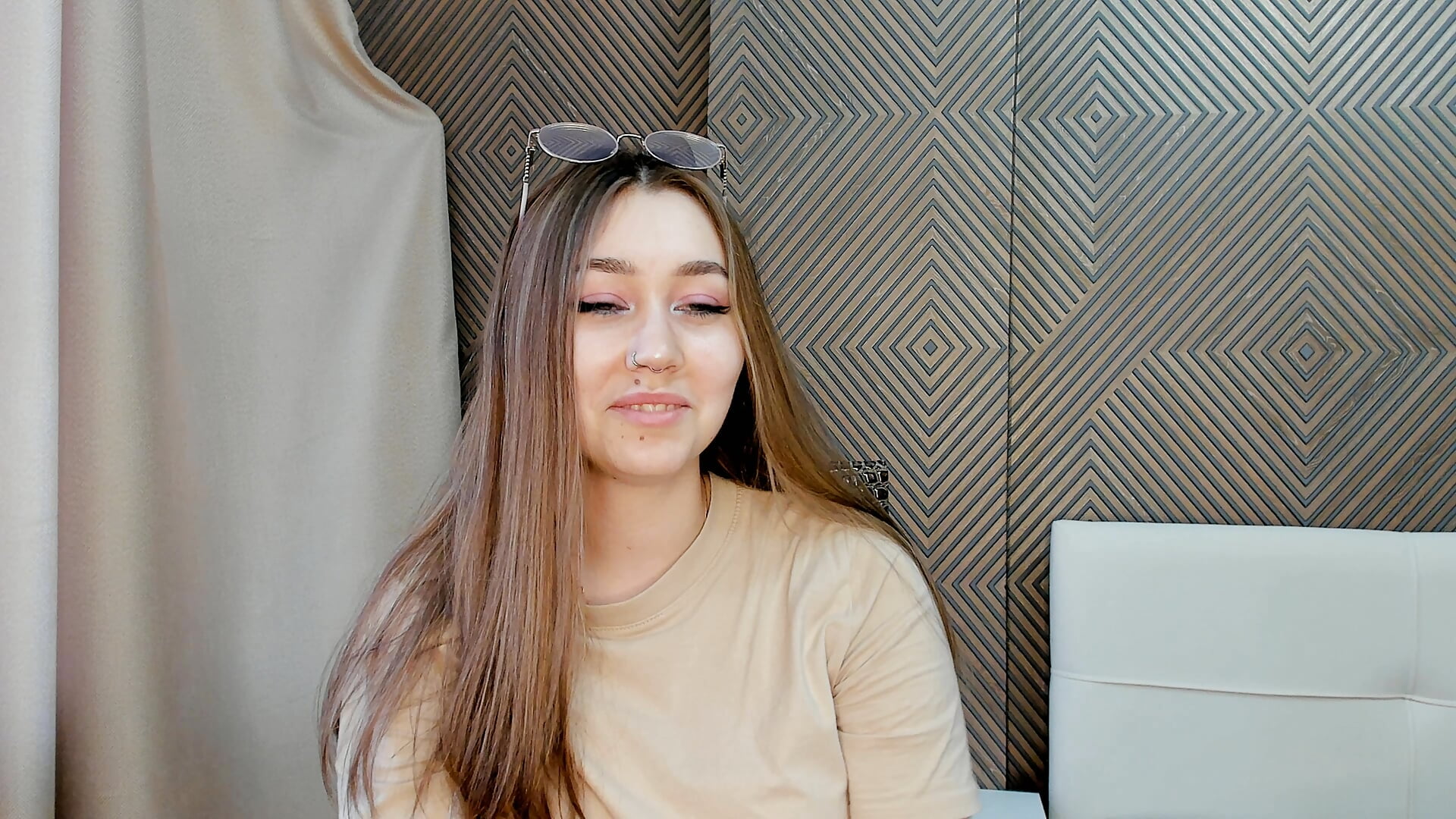 Its me ^_^ - video by KaylaGelb cam model