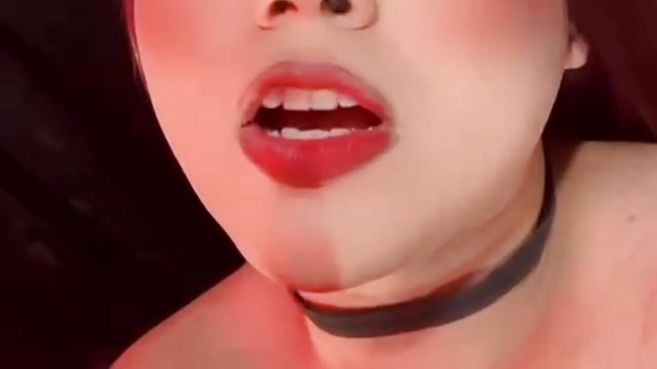 😘😈 - video by valenthottie cam model