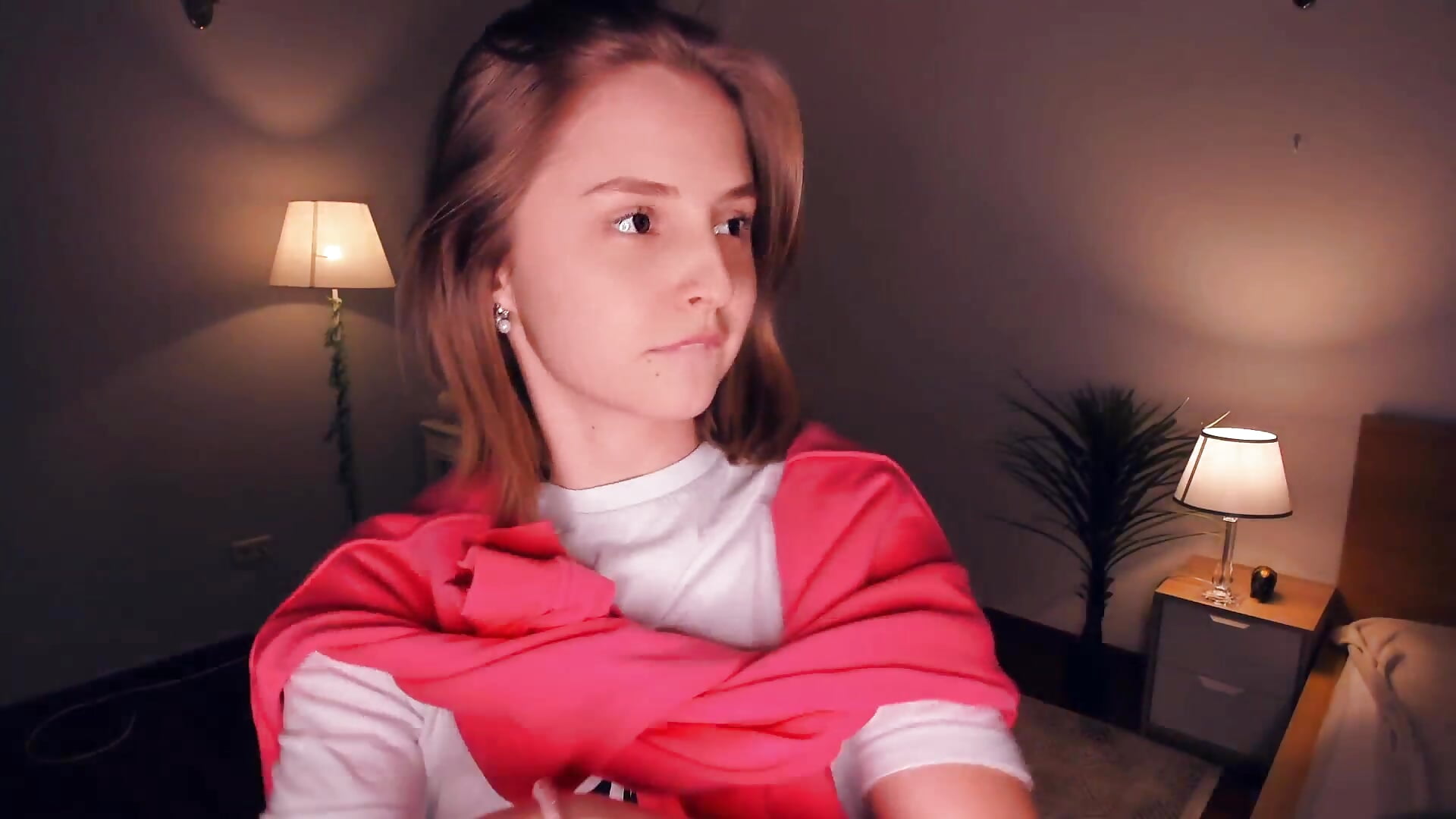 Cute dance - video by MableGate cam model