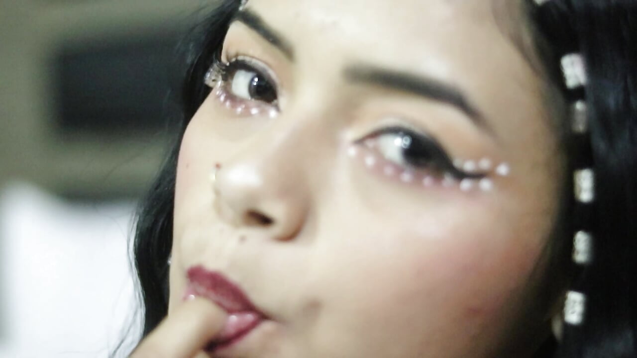 Hi ❤💖 - video CristalLoren kameramallilta