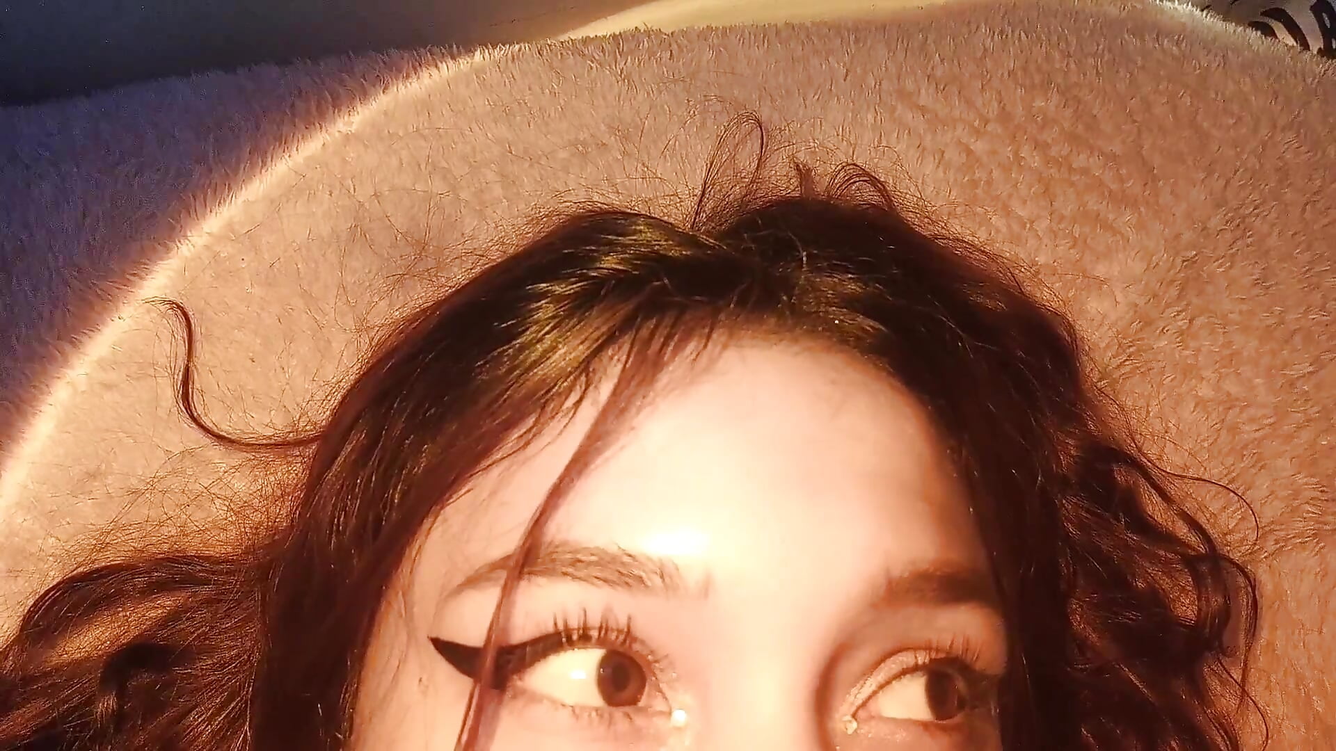 Uwu - video by melissahowl cam model