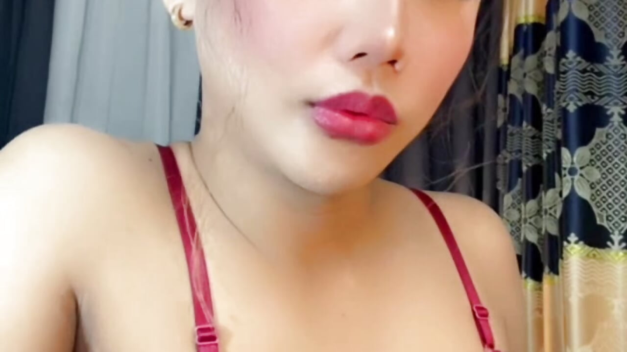 copy_F3A10D94-60D3-4AE9-9B30-FC7ABEC05CC1 - video av Sexynaughty_samantha cam-modell