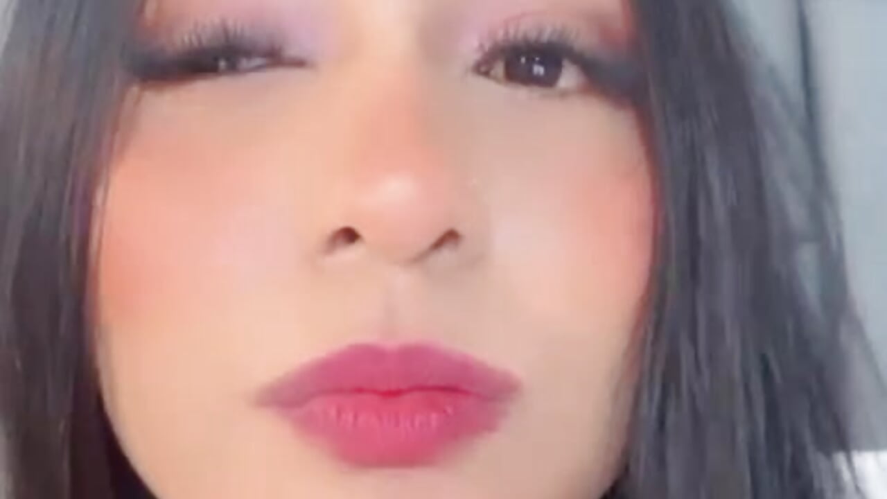 ONLINE - SofiaJamess 的视频
