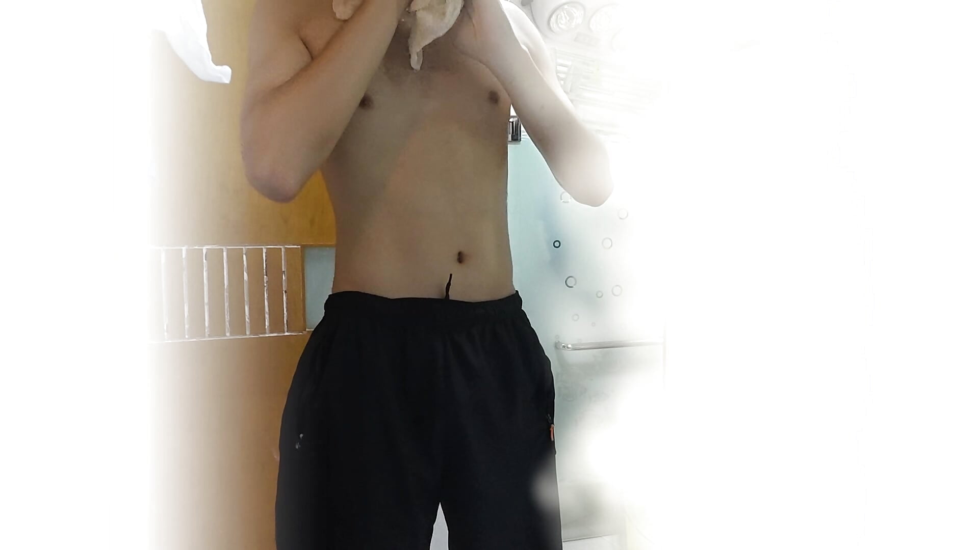 cooling~解暑降温 - video by YunheLEE cam model