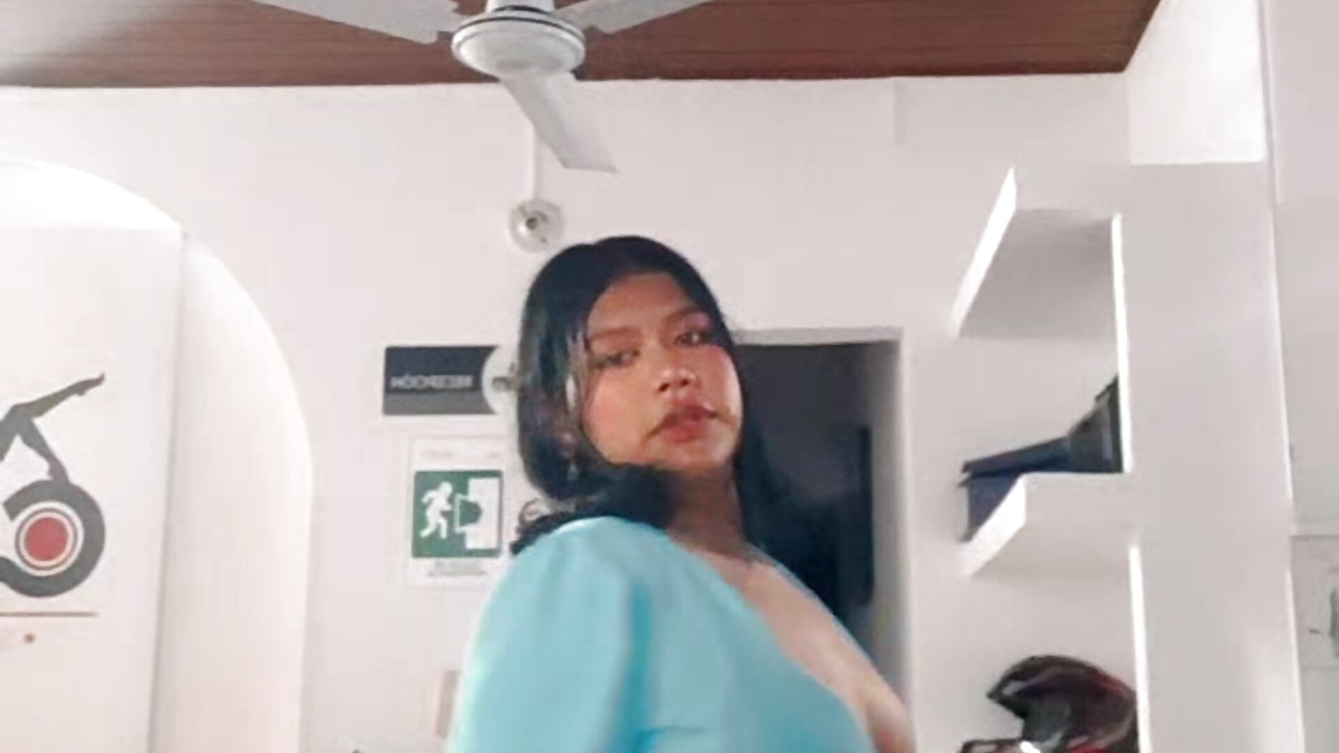 🙈 - vídeo de devora_candi modelo de câmara