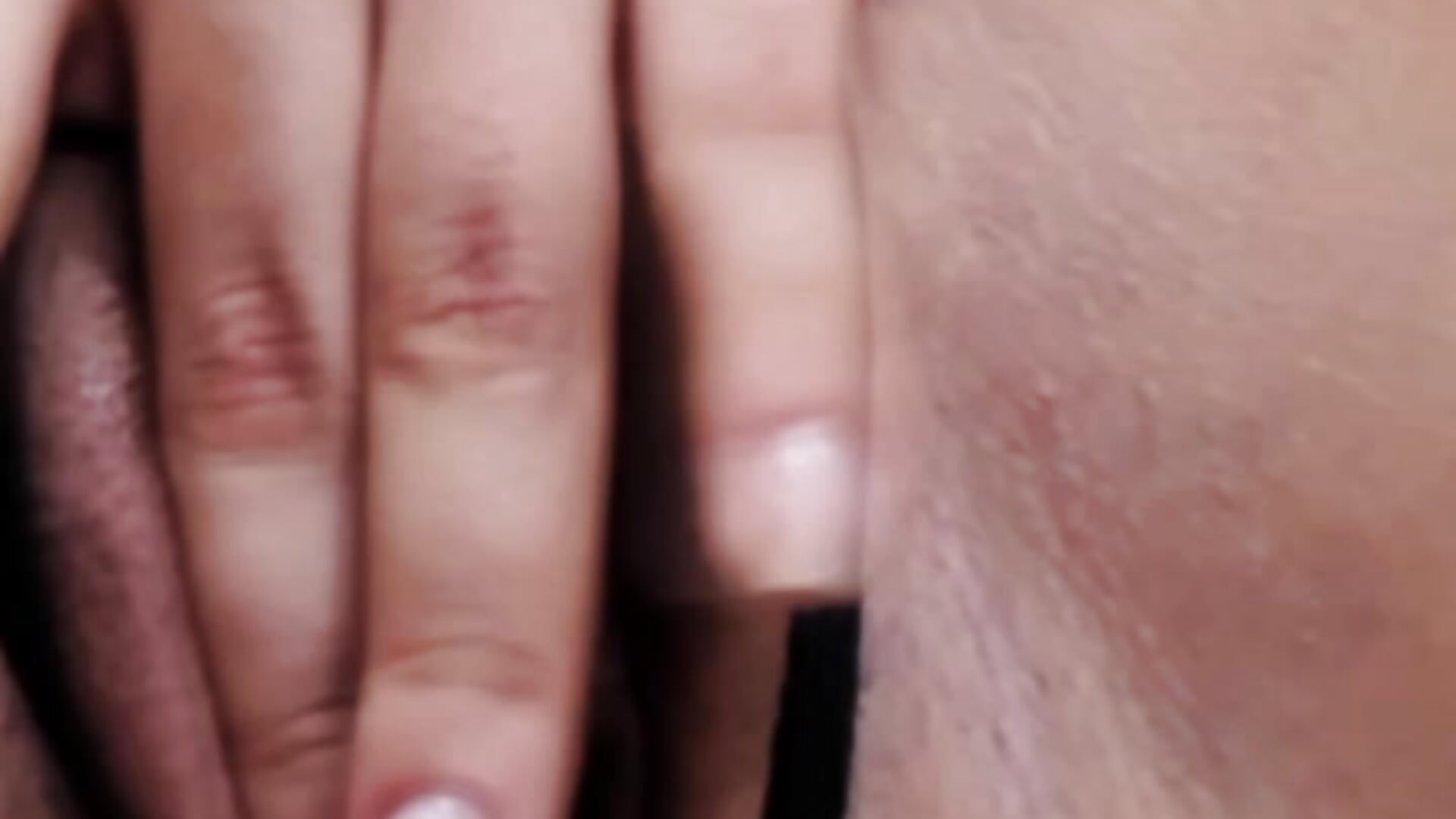 Un totico mojadito - video by lalytulu99 cam model