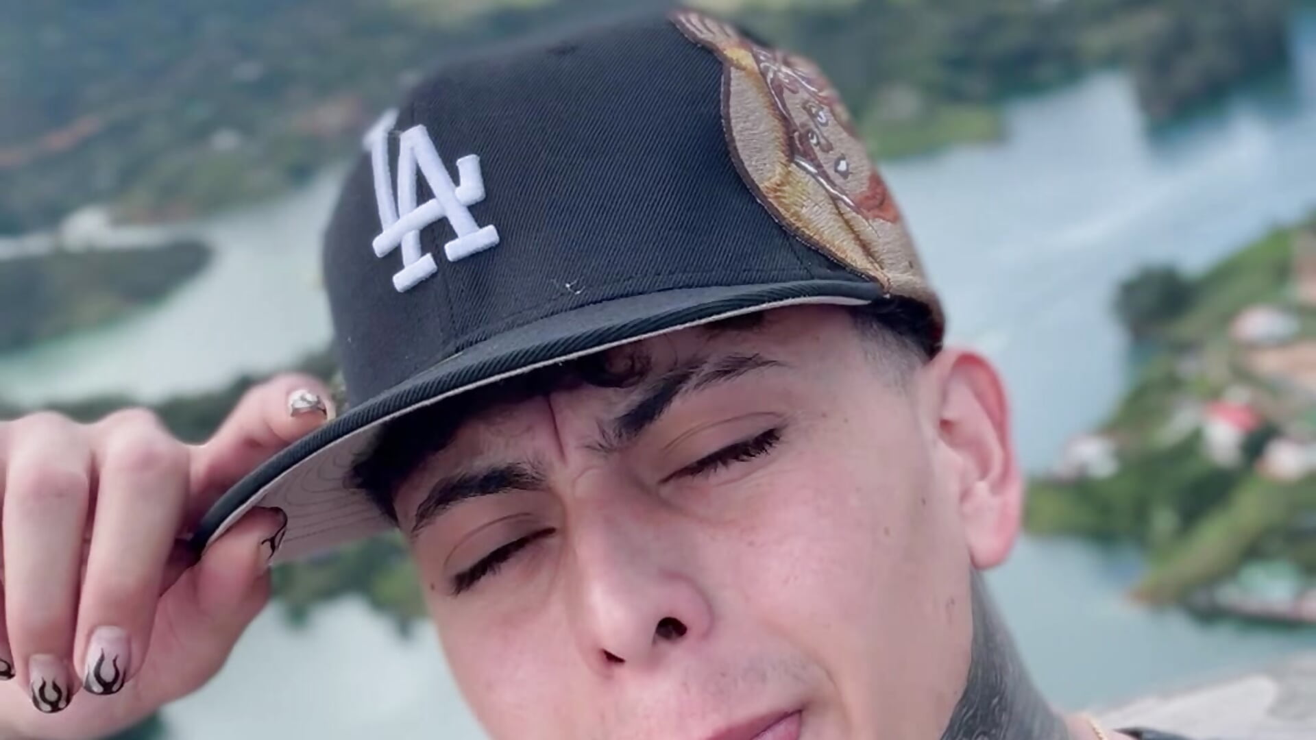 IMG_1003 - video by Kevin22_222 cam model