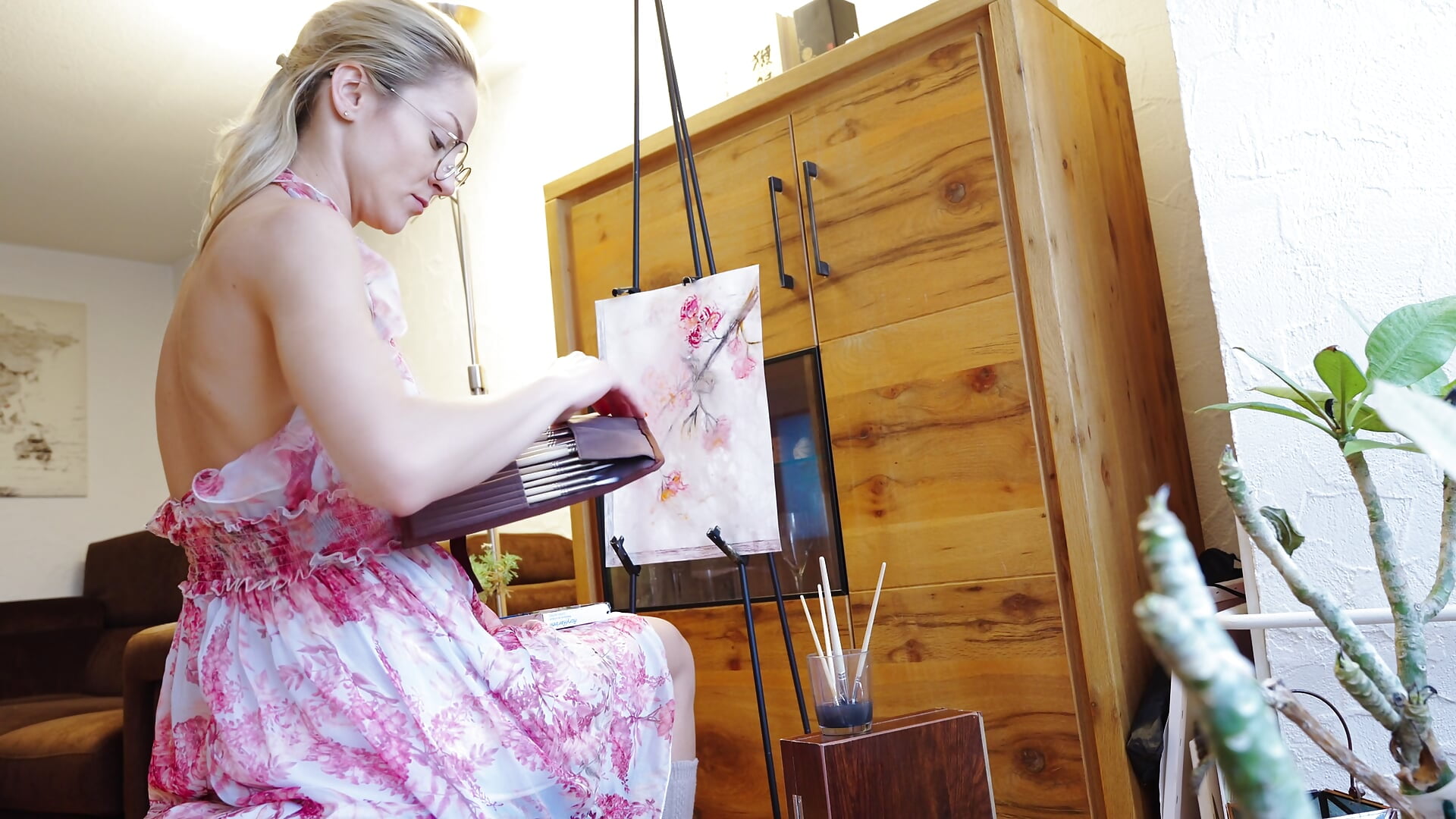 Blossom in the Rain – Fluid Medium Art by Miss Daisy Diamond - video by missdaisydiamond777 cam model