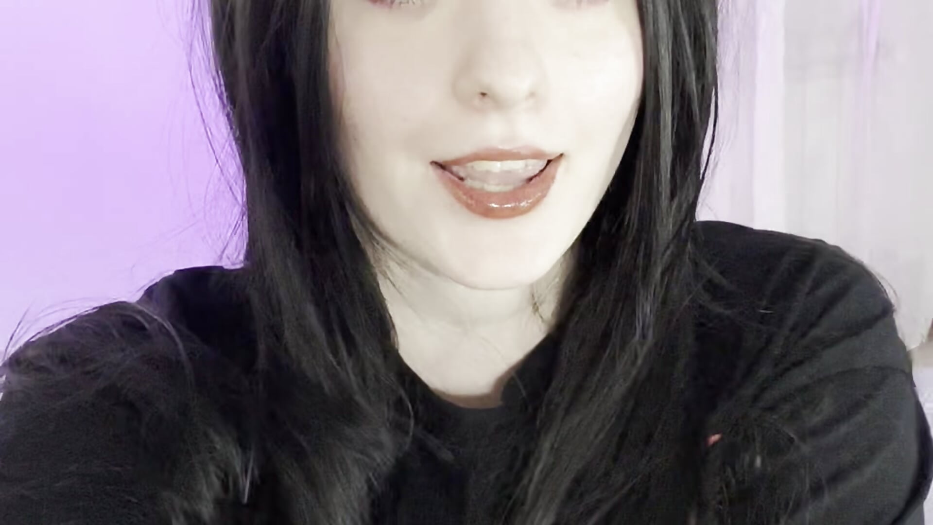 just me:)－カメラキャストのAemilia_の動画