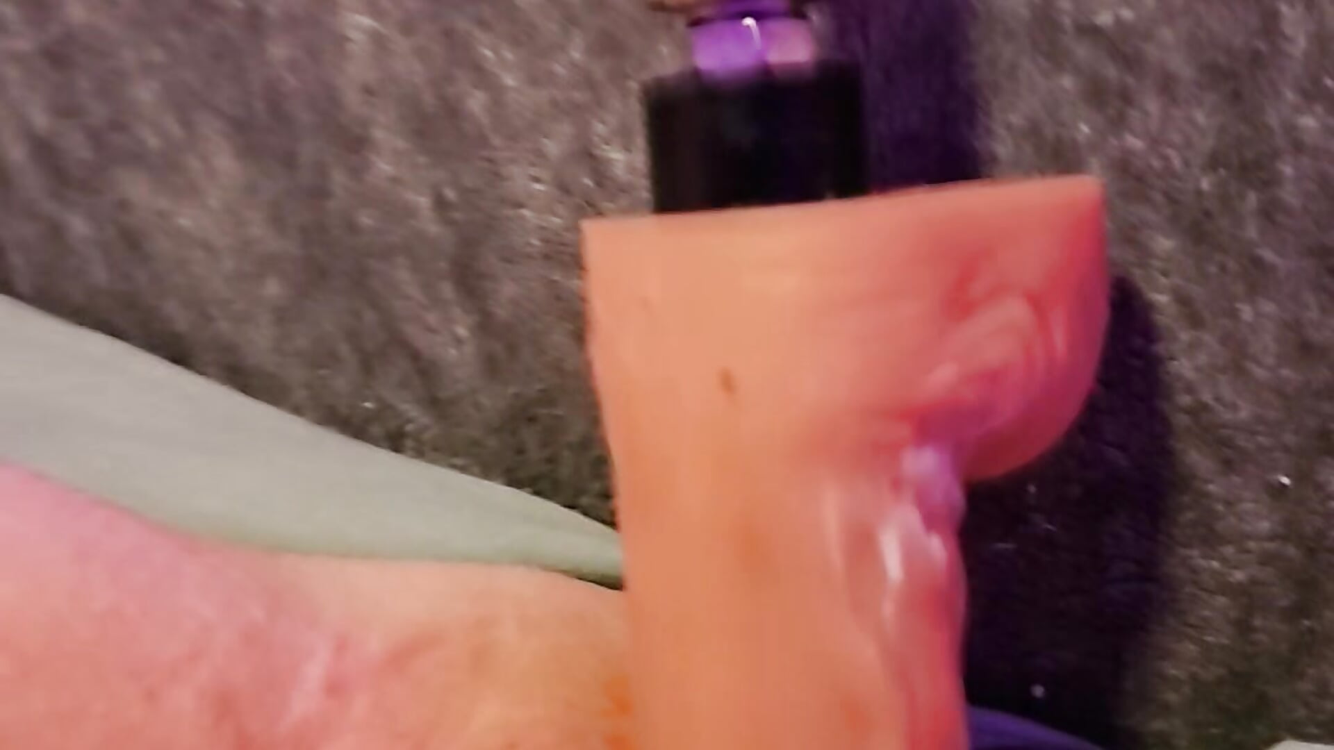 UpClose Fuck Machine Cum