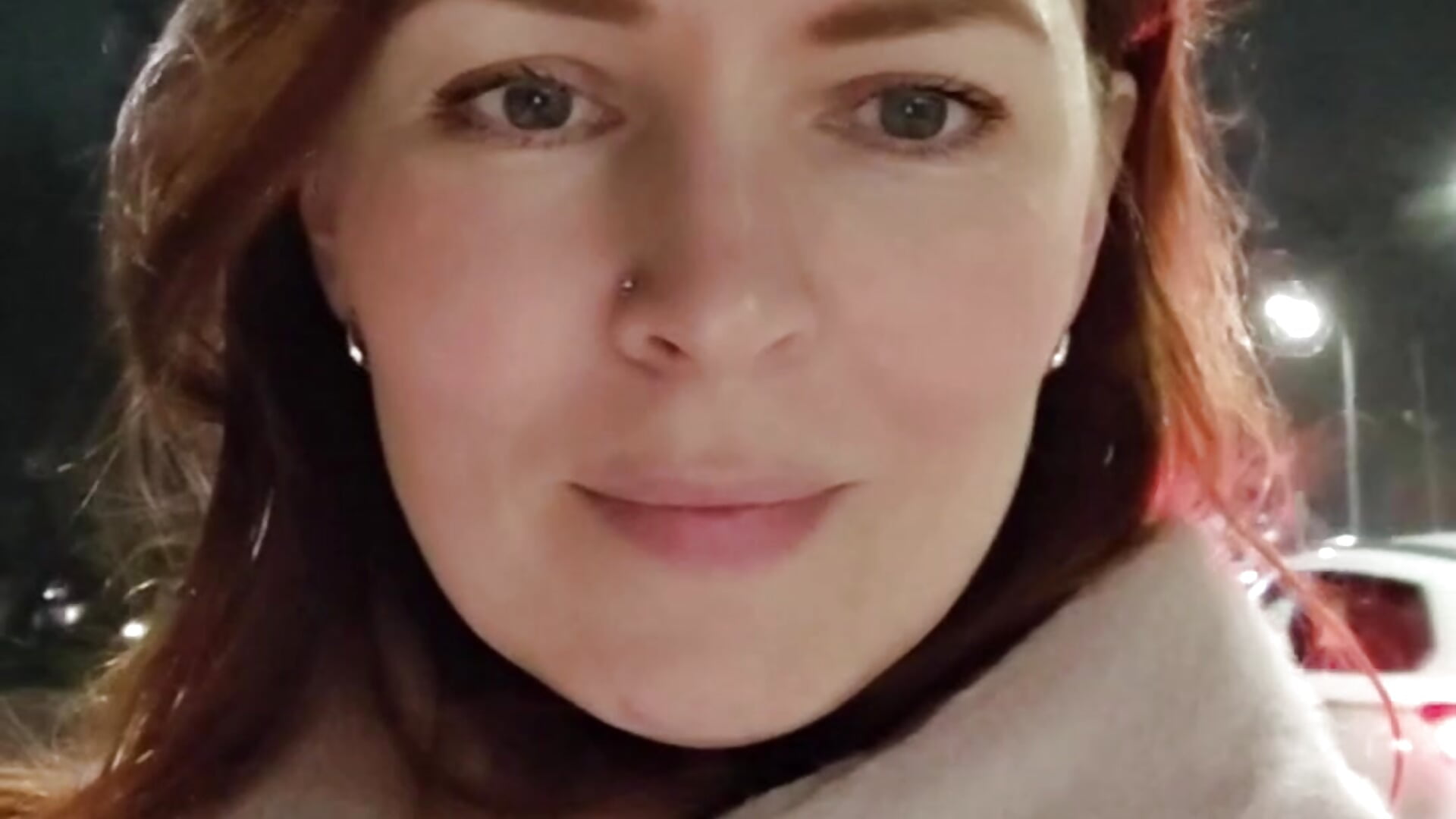 So I look at you with Love♥ - video by VandaRossi cam model