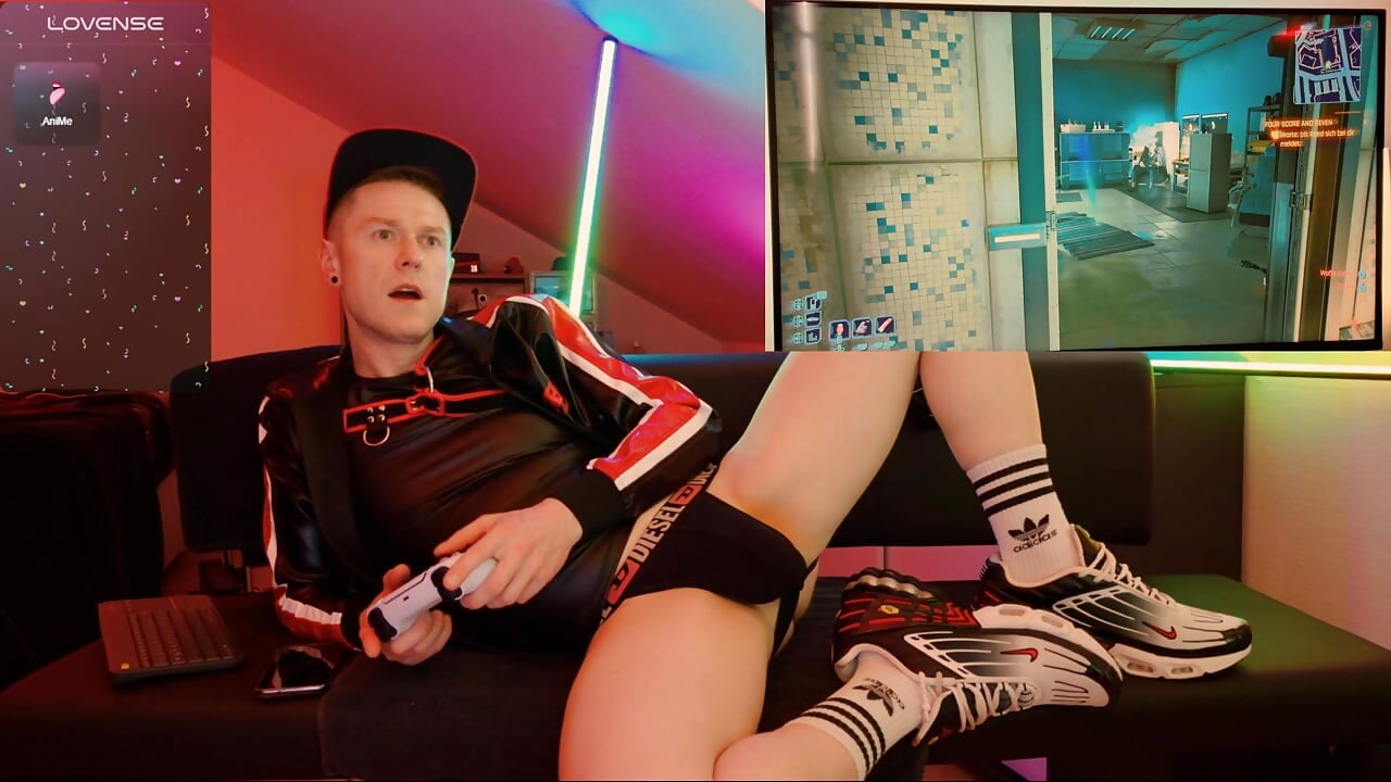 P10 Lets Play and Fuck with Cyberpunk - vídeo de Romanheart modelo de câmara