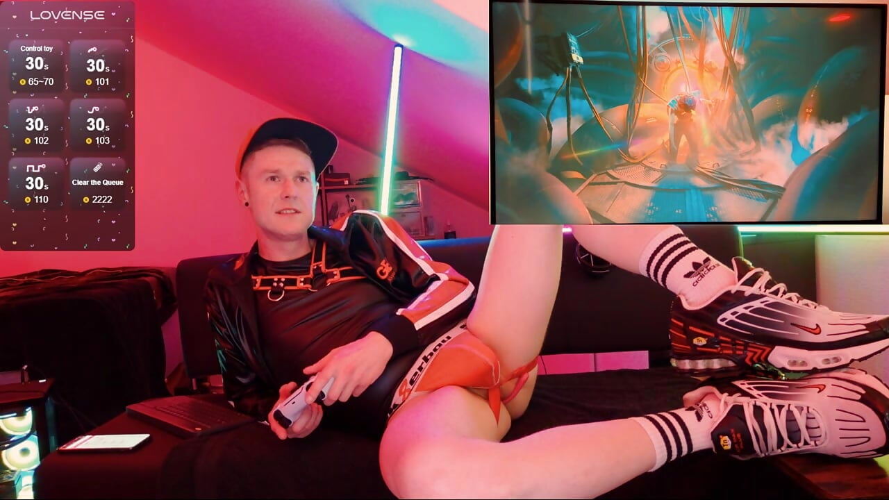P8 Lets Play and Fuck with Cyberpunk - vídeo de Romanheart modelo de câmara