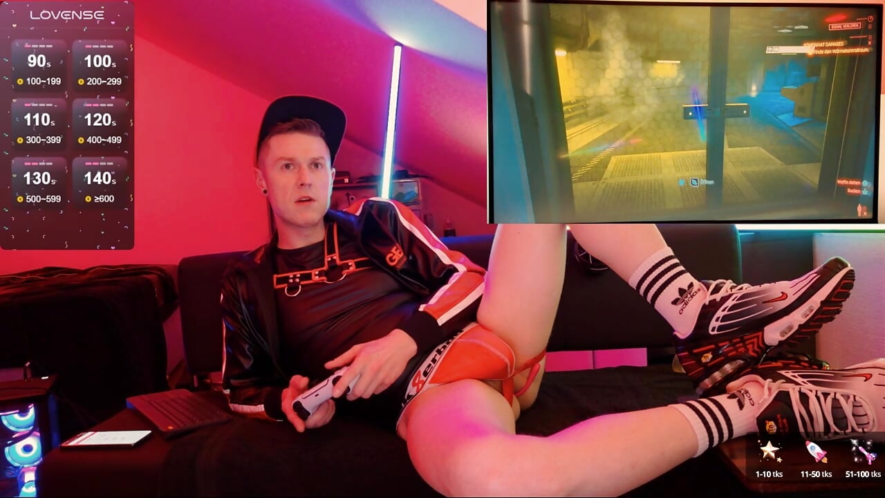 P6 Lets Play and Fuck with Cyberpunk - vídeo de Romanheart modelo de câmara