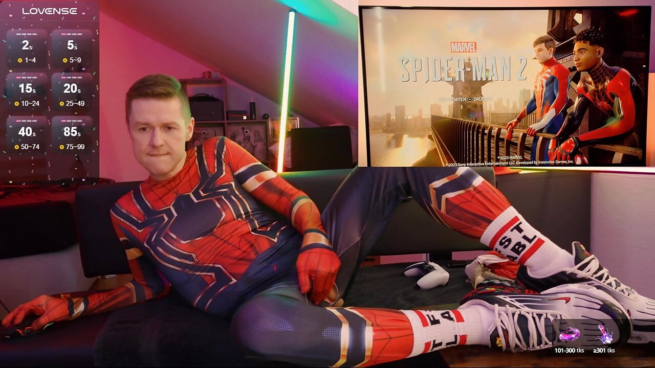 P1 Lets Play and Fuck Spiderman - vídeo de Romanheart modelo de câmara