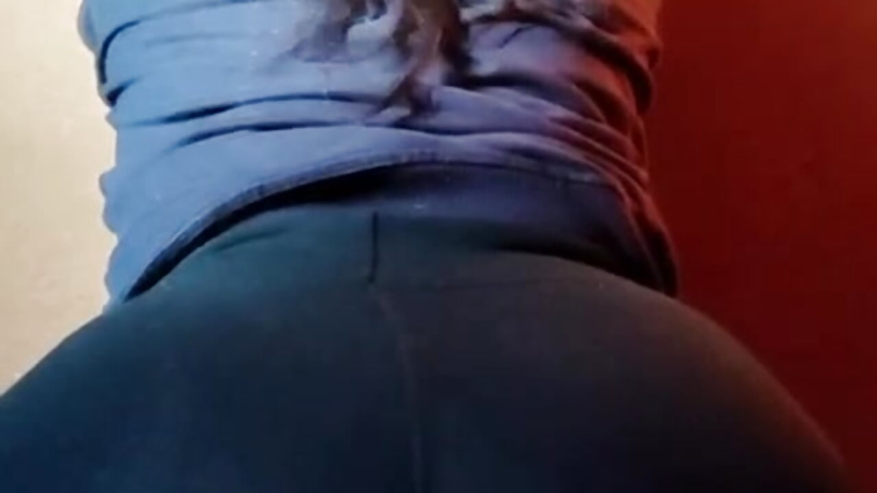 Do you spank me? - vidéo du modèle de showcams indiegirl666