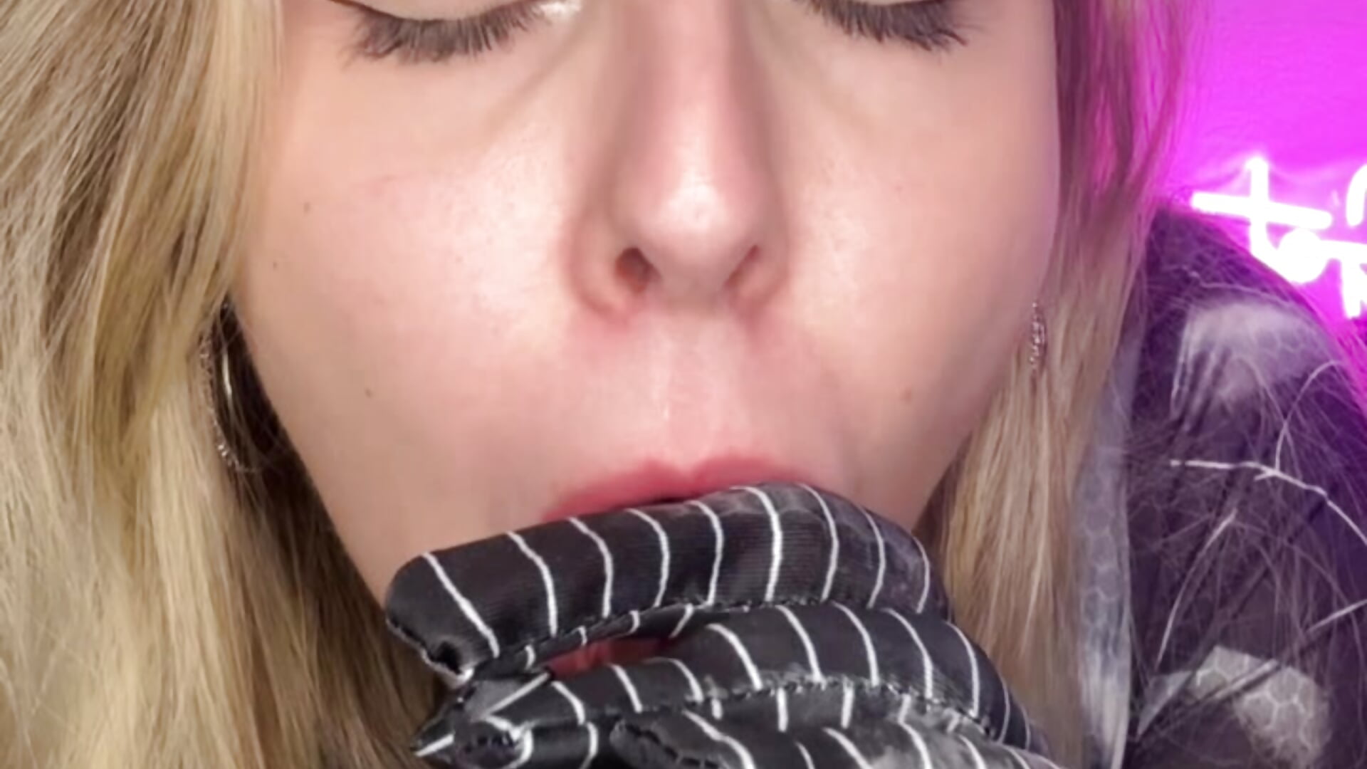 Spidergirl Dildo F*CK, Orgasm 🕷️💦– Livewithlucy kameramodell videója