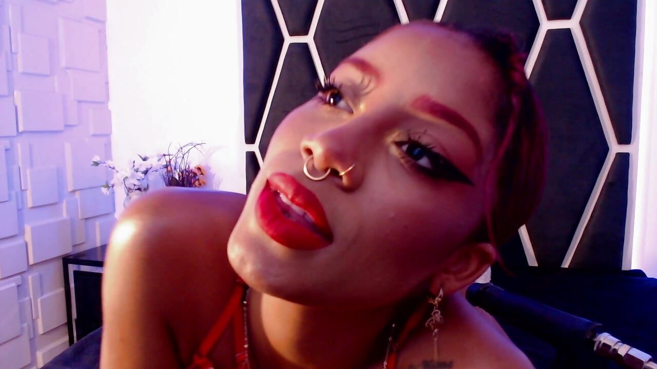 Do you like my piercings? - video by BrianaRichardson1414 cam model