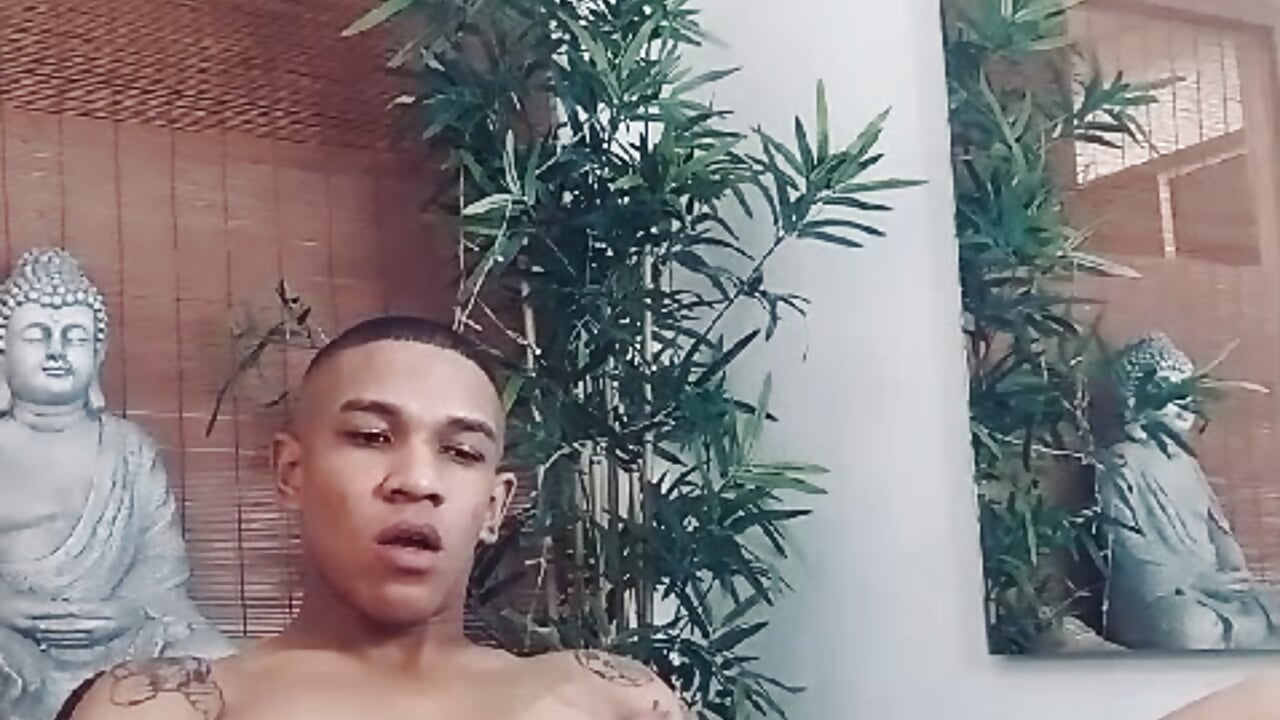 47c7e81b-cded-44cb-9bfc-635862f4bdef - video by mcmax_huge cam model