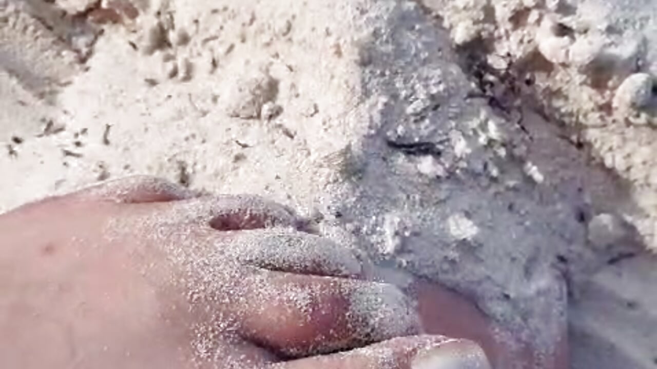 The sand at Punta Cana on my feet 💓 - video by Sam-cekot cam model