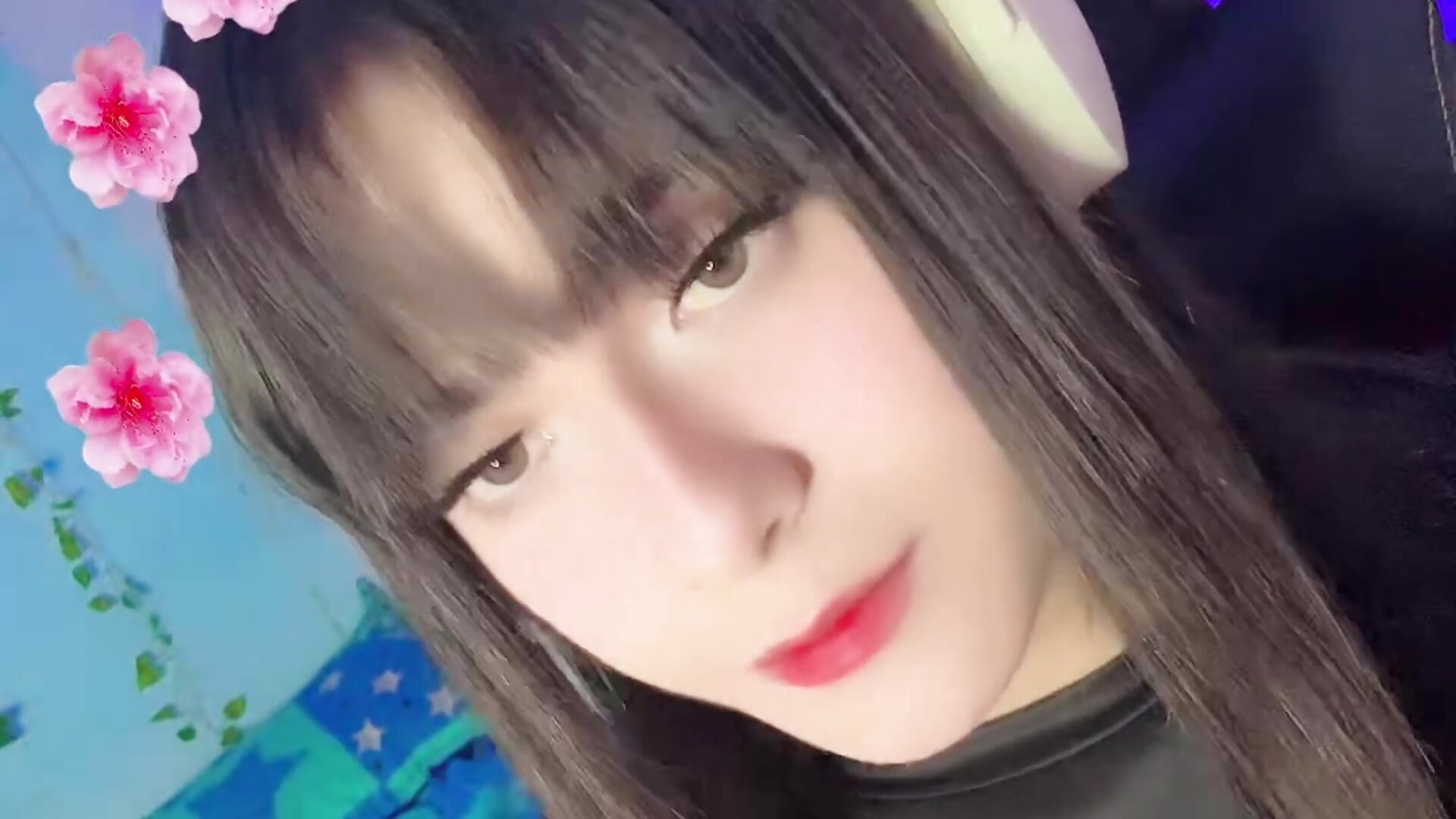 Boy you are mine 🙈❤️ - فيديو من _Alexia_Sweet_ موديل الكام