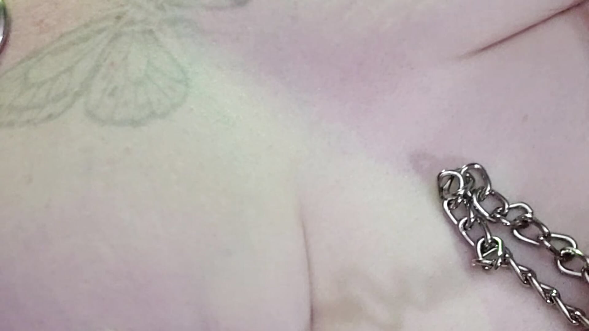 Nipple clamp teaser - video by Kikimonsoon cam model