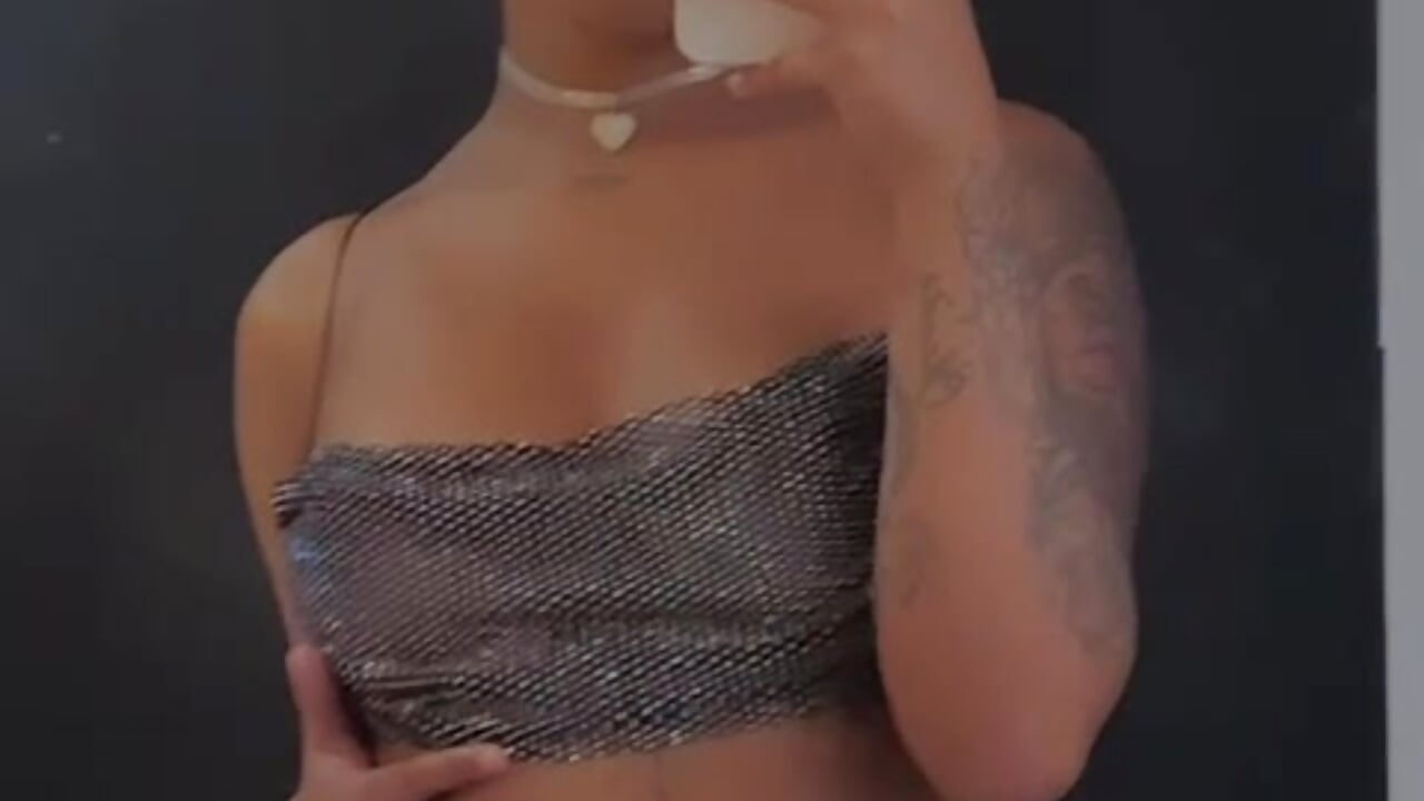 WhatsApp Video 2024-06-14 at 4,50,53 PM - video by gretell_evans cam model