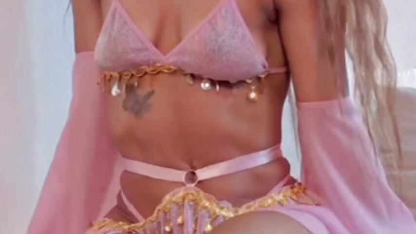 Your bellydancer 🔥💃🏾 - video oleh model kamera Helena-Fits