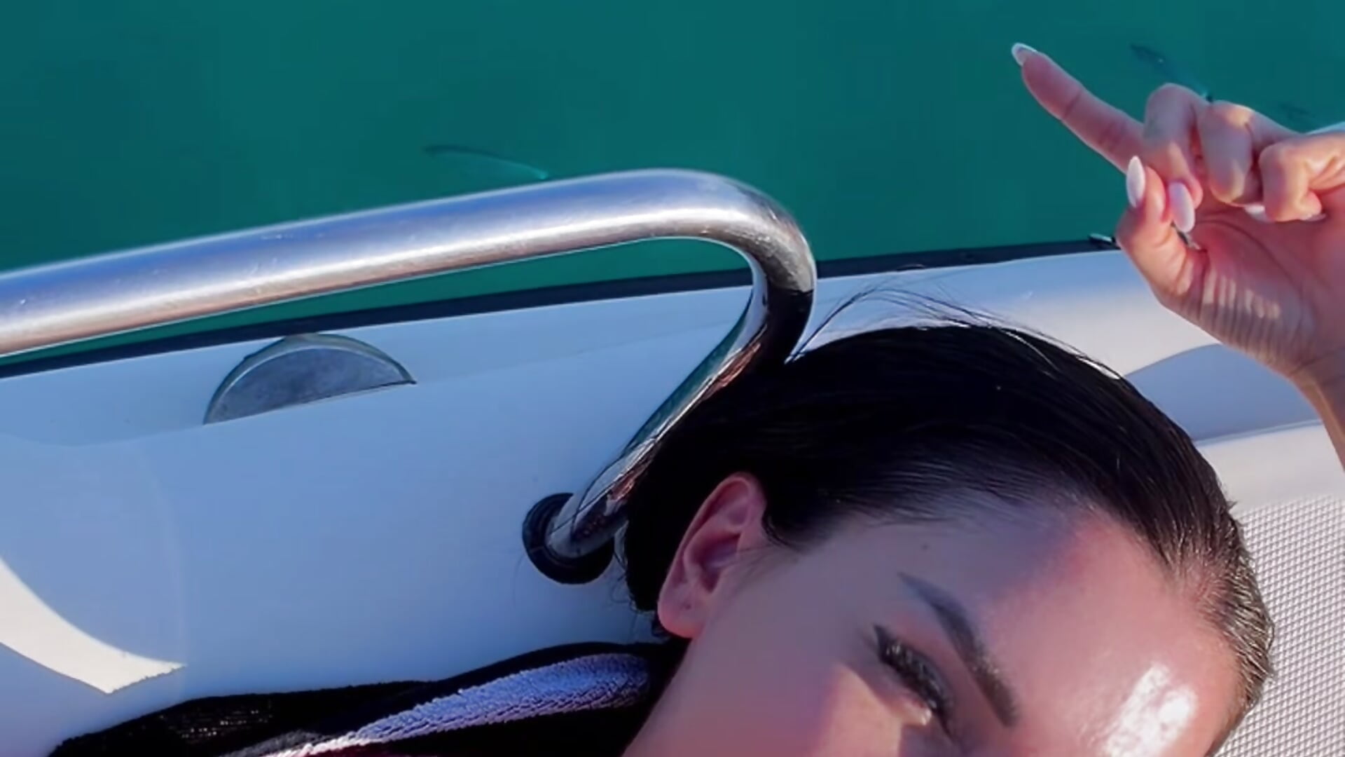 🩵water,sun …and 😈me - Video von JustinneJade Cam-Model