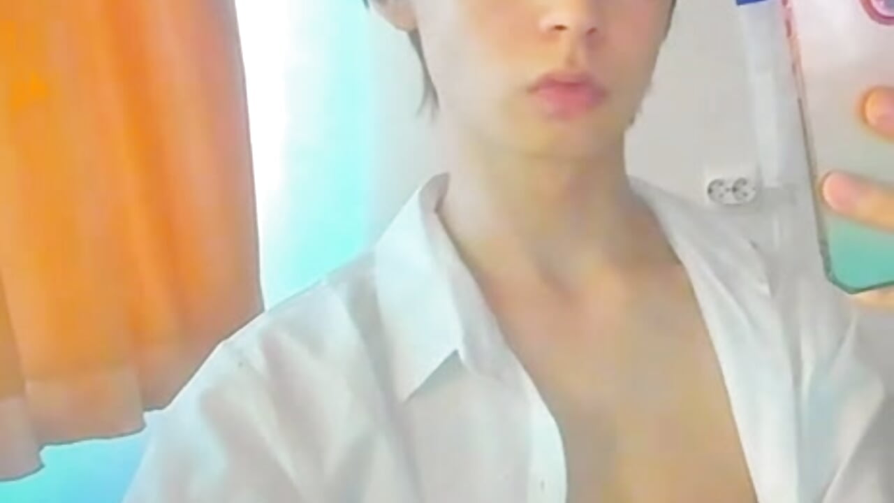 I'm Too Shy Boy👉👈 – video modela na kameri Vampirella_GS