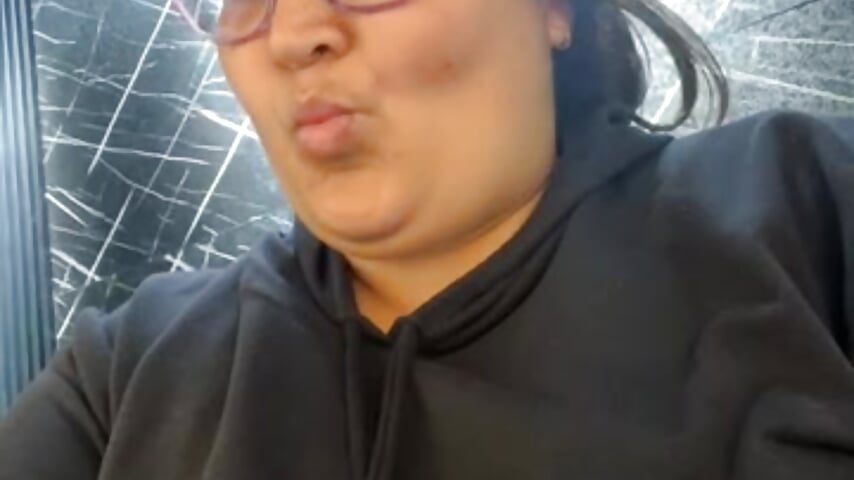 Me - video by kyara_grey cam model