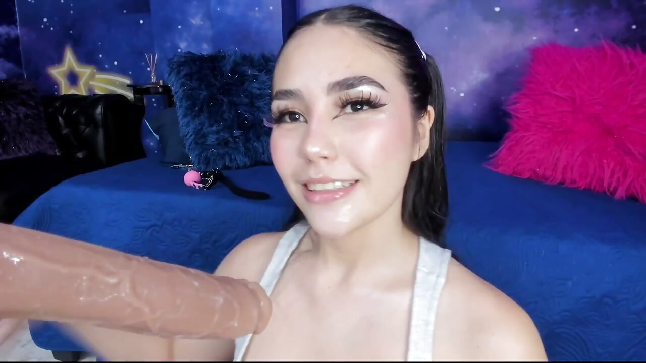 When your cute Tamy wants to show you that she is a good girl, she gives you a sloopy deepthtroat 🥵