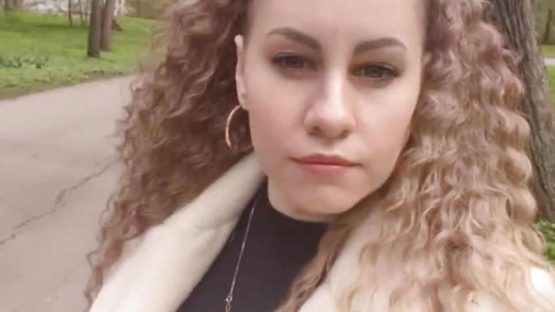 I'm at the tulip Festival on May 18, 2025 - video av TherestlessKitty cam-modell