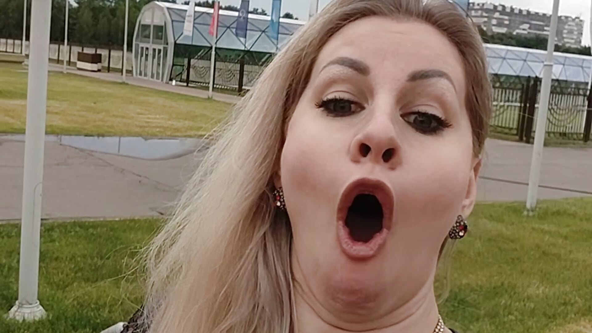 My Very Crazy Laugh in the Park (Summer 2024) - video av TherestlessKitty cam-modell