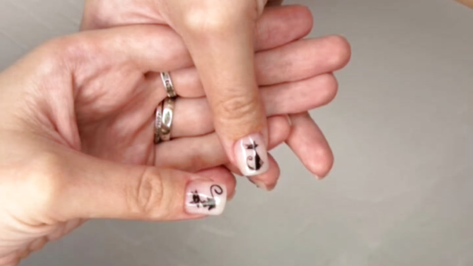 My new manicure (I love taking care of myself) June 2, 2025 - video av TherestlessKitty cam-modell