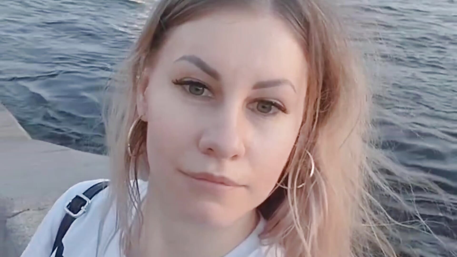 I'm slowly sorting through the files from the previous months (July 15, 2025) - video av TherestlessKitty cam model