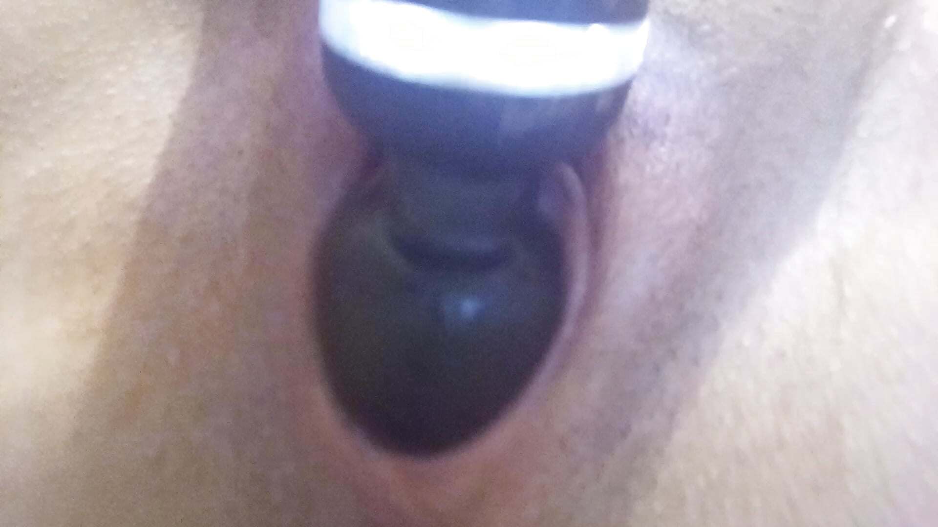 Closeup of my sexy and wet pussy 😛