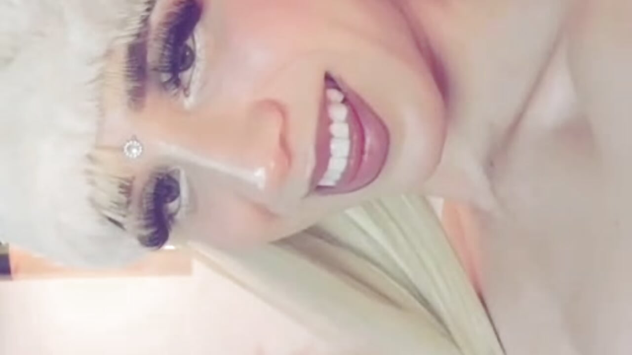 sofi sexy - Tayzon_Foxxx   캠 모델의 동영상