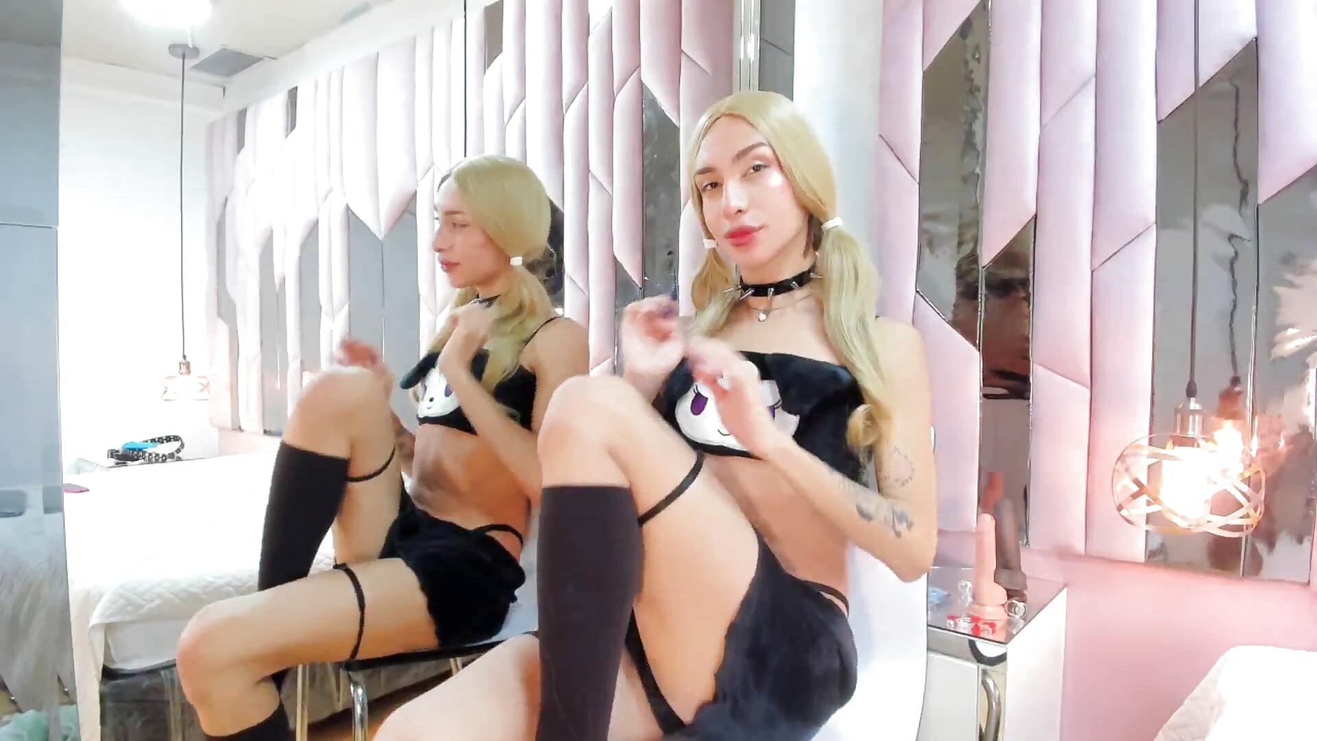 May my sensuality catch you and don't stop thinking about me - video by MadisonWood01 cam model