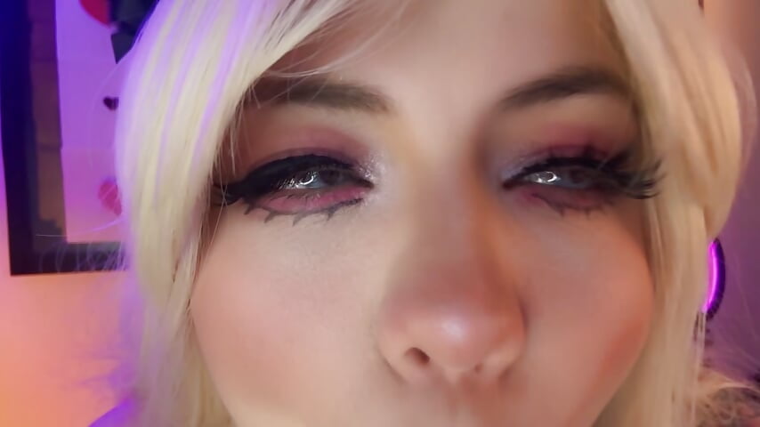 Suckkkk ur cock 💜✨🤤 - video by Irinaa_Scarlett cam model