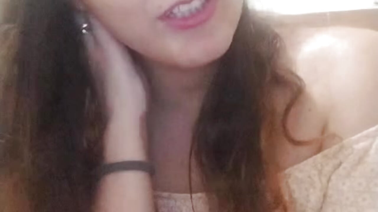 Presentación – video od webkamerové modelky karamelito_dulce9