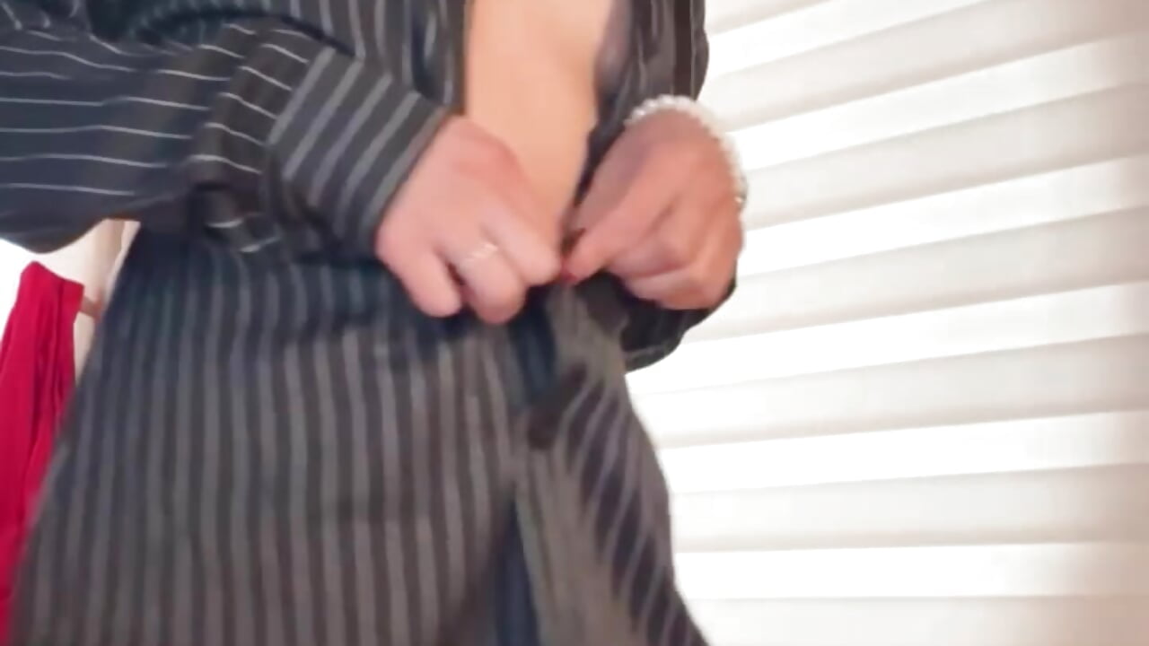 You relax... the sensuality and pleasure is what I put 💃🔥 - Alice_milf_ 캠 모델의 동영상