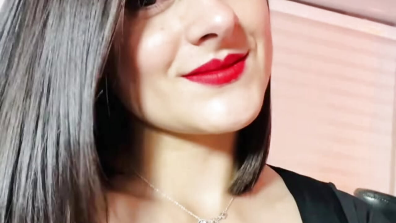 I love you company - Alice_milf_ 캠 모델의 동영상