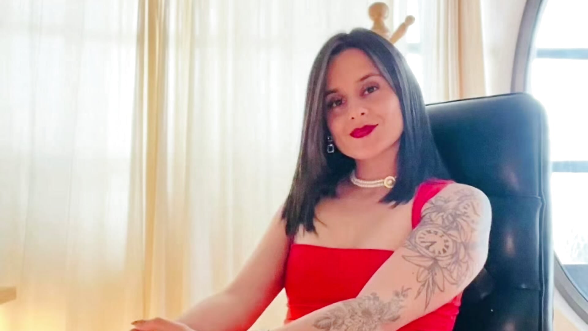 WhatsApp Video 2025-08-21 at 6,38,20 AM - Alice_milf_ 캠 모델의 동영상