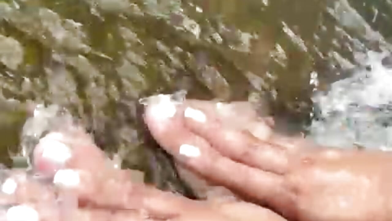 Wet feet waiting for you to cum 💦🍃
