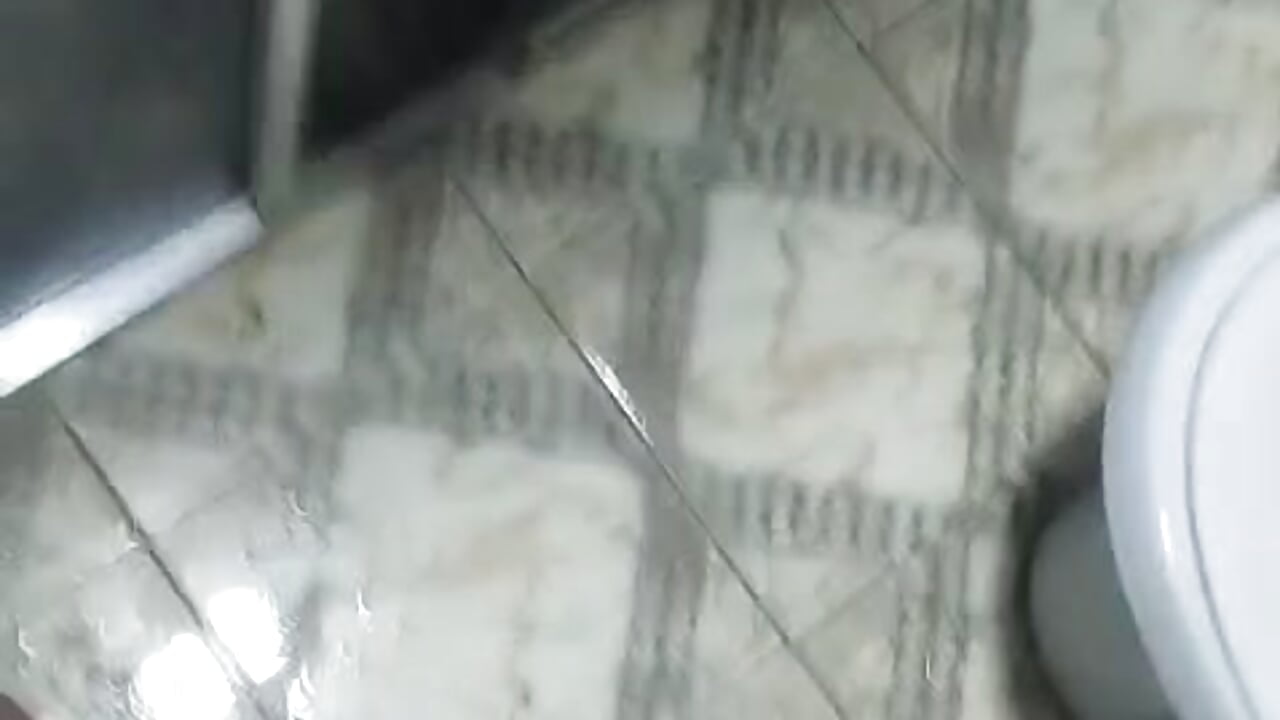 Gozando - βίντεο μοντέλου Adriano093_